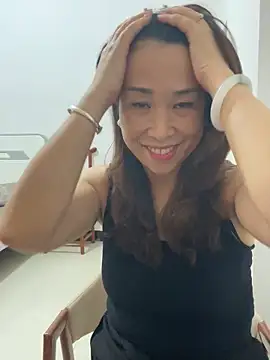 Snapshot of keke-77 chatting on 04/10/26, 12:54 keke-77 online show from 04/10/26, 12:54