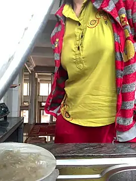 tieuvy6 online show from 03/27/26, 04:07