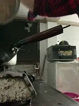 tieuvy6 online show from 04/07/26, 01:33