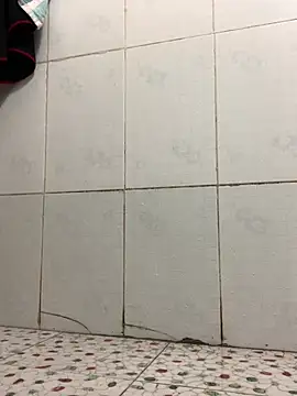 tieuvy6 online show from 04/14/26, 12:55