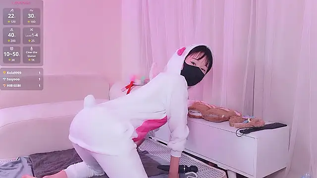 sexyjoy95 online show from 05/27/26, 11:51