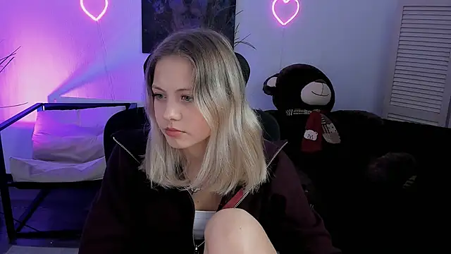 BlossomVibe online show from 04/12/26, 07:24