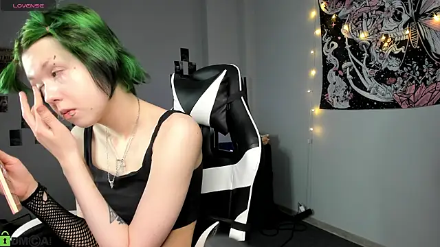 LittleKittenStar online show from 03/31/26, 02:57