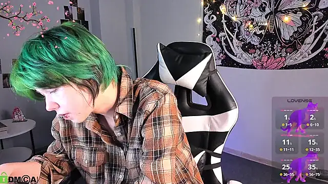 LittleKittenStar online show from 04/10/26, 02:39