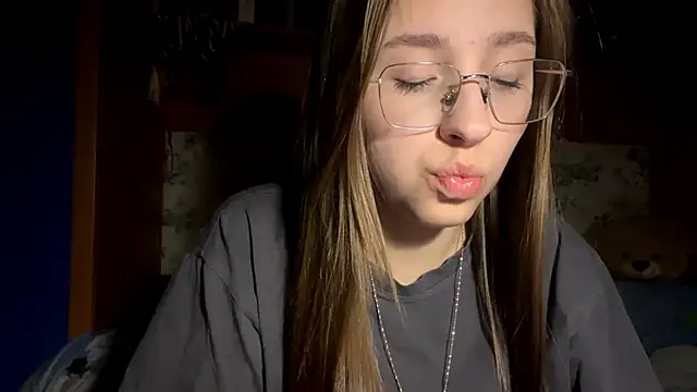 Vickyfaith online show from 04/08/26, 09:37