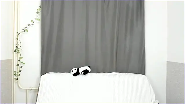 Emily Nelsonn online show from 05/25/26, 05:19