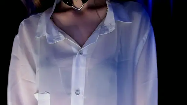 Emily Nelsonn online show from 07/13/26, 05:05