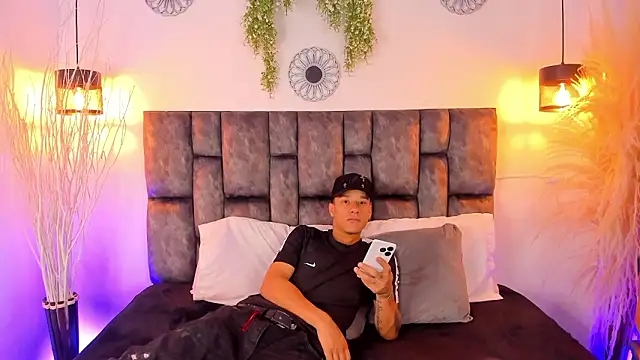 buda cataleya online show from 03/30/26, 11:22