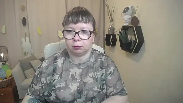 BonnnyBoobsy online show from 04/05/26, 05:59