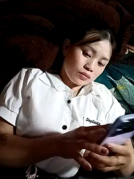 Eli18 online show from 04/05/26, 03:26