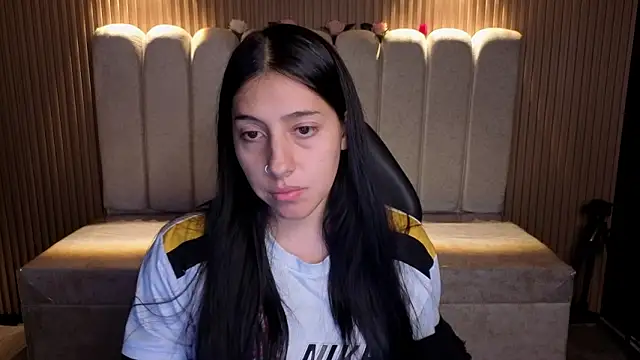 Melannyy V online show from 03/28/26, 12:38