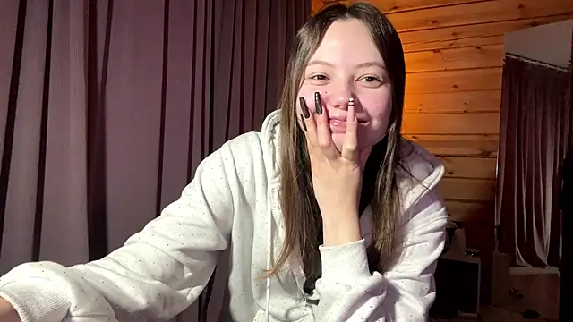 Snapshot of LenLen_Solen chatting on 04/01/26, 11:33 LenLen Solen online show from 04/01/26, 11:33