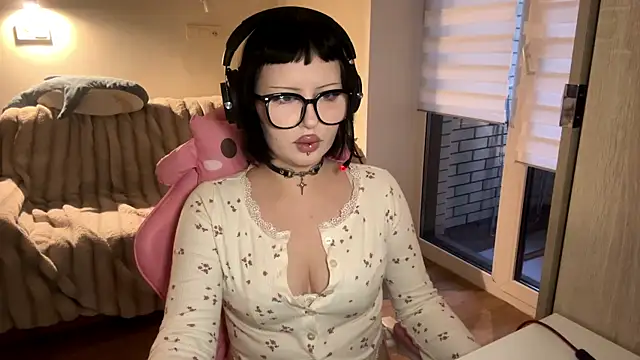 Snapshot of Setty_Asky chatting on 04/01/26, 01:12 Setty Asky online show from 04/01/26, 01:12