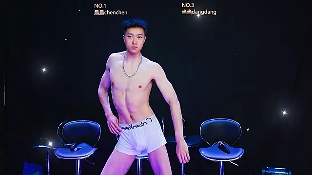 Snapshot of kissbaby-999 chatting on 03/21/26, 02:42 kissbaby-999 online show from 03/21/26, 02:42