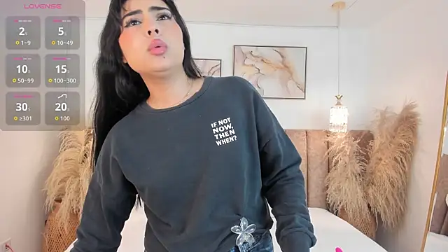 Snapshot of ariasoo_ chatting on 04/11/26, 12:20 ariasoo online show from 04/11/26, 12:20