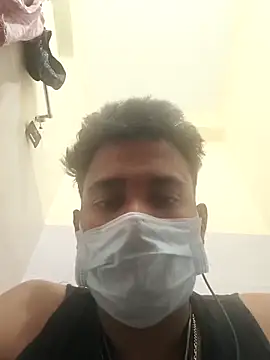 Snapshot of Stranger_boy123 chatting on 03/19/26, 08:46 Stranger boy123 online show from 03/19/26, 08:46