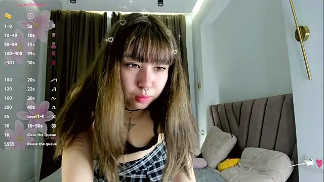 gigi meii online show from 04/13/26, 02:55