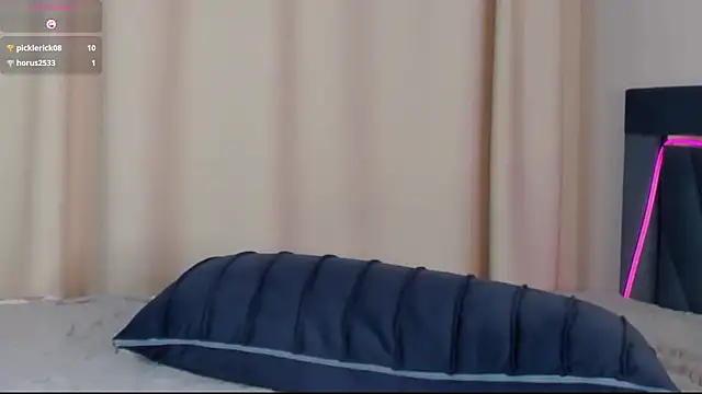 gigi meii online show from 05/11/26, 04:04