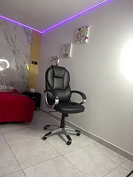 Valkiria77 Eup online show from 04/13/26, 11:16