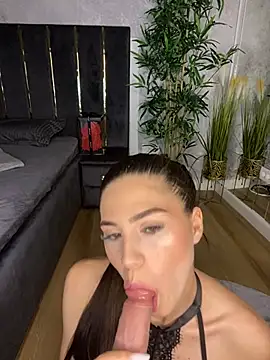 Snapshot of valery_evan chatting on 03/25/26, 07:31 valery evan online show from 03/25/26, 07:31