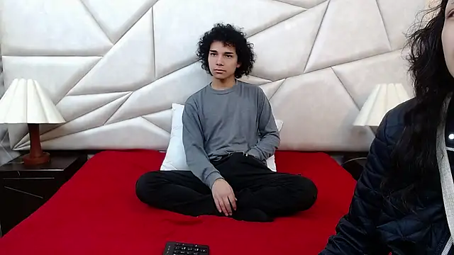 Nyx and Arian online show from 04/07/26, 02:01