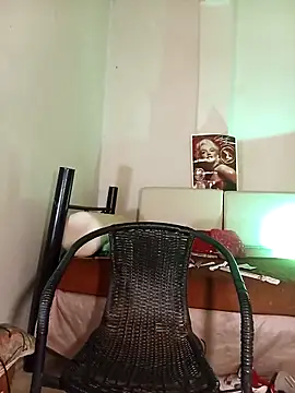 Snapshot of alfablackx chatting on 03/25/26, 02:01 alfablackx online show from 03/25/26, 02:01