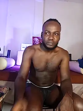 Snapshot of alfablackx chatting on 04/04/26, 07:44 alfablackx online show from 04/04/26, 07:44