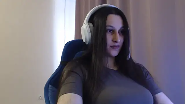 RiffedEye online show from 04/16/26, 02:07