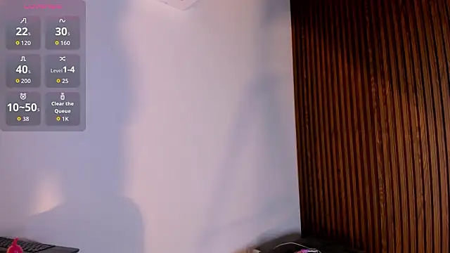 CandyGlow  online show from 03/26/26, 06:13