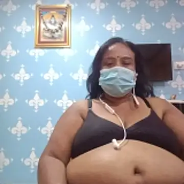 Snapshot of nilimasen chatting on 04/05/26, 10:45 nilimasen online show from 04/05/26, 10:45