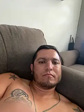 HOTB0Y18 online show from 04/02/26, 09:34