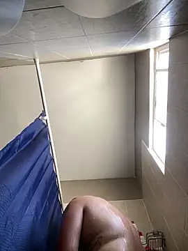 HOTB0Y18 online show from 04/08/26, 08:42