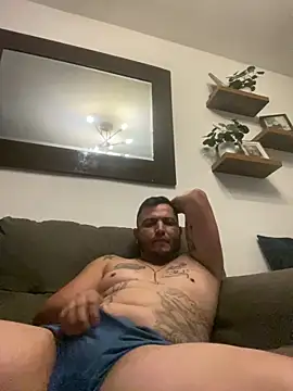 HOTB0Y18 online show from 04/12/26, 10:53