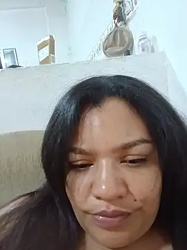 Lara Seduce online show from 04/05/26, 08:33