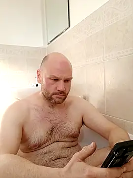 pitch 122 online show from 04/02/26, 04:15