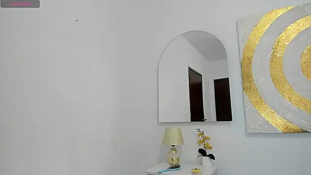 Snapshot of AilinRose chatting on 04/03/26, 02:31 AilinRose online show from 04/03/26, 02:31