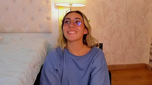 EimyBlake online show from 04/11/26, 07:45