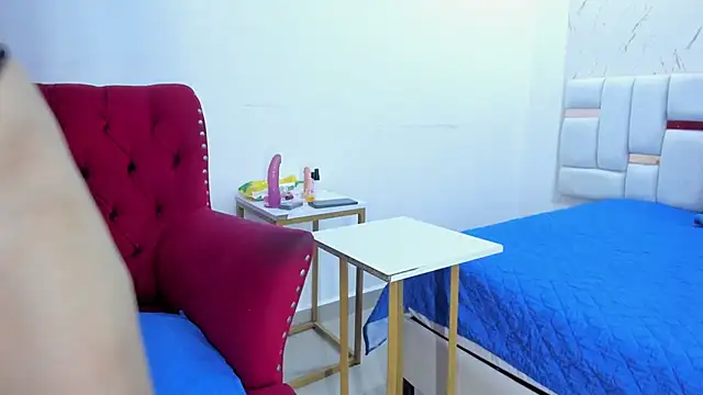 celeste campbell online show from 04/14/26, 07:53