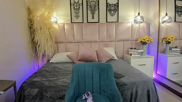 Honney Taylor online show from 04/09/26, 08:58