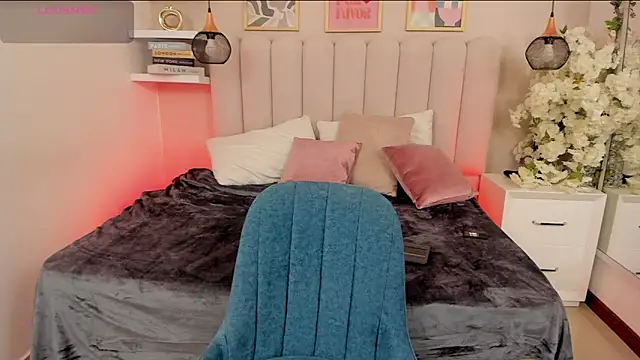 Honney Taylor online show from 04/11/26, 08:24