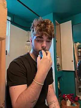 dommydom7177 online show from 03/24/26, 11:59