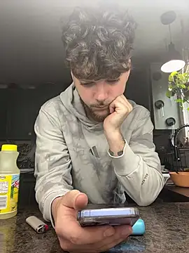 dommydom7177 online show from 04/13/26, 01:27