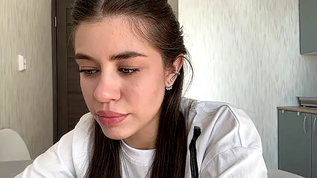 LypsiXo online show from 03/29/26, 10:37