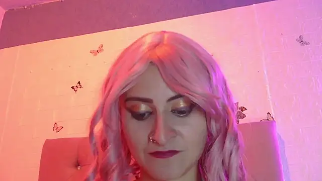 Snapshot of Saraa_Velvett chatting on 03/25/26, 11:44 Saraa Velvett online show from 03/25/26, 11:44