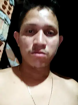 Snapshot of zoi2324 chatting on 03/27/26, 01:55 zoi2324 online show from 03/27/26, 01:55