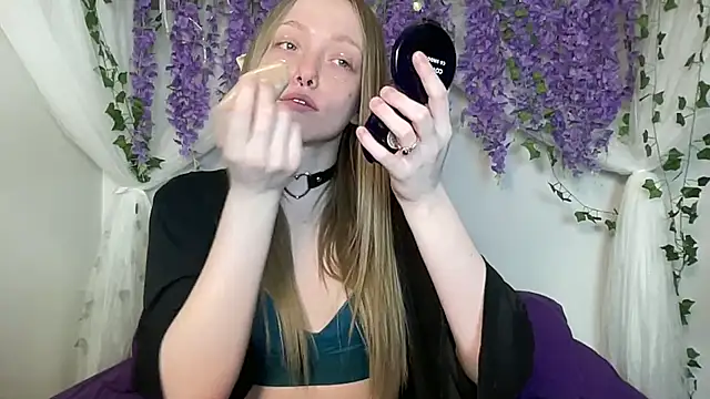 ElfGirlAna online show from 03/25/26, 03:29