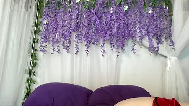 ElfGirlAna online show from 07/03/26, 02:56