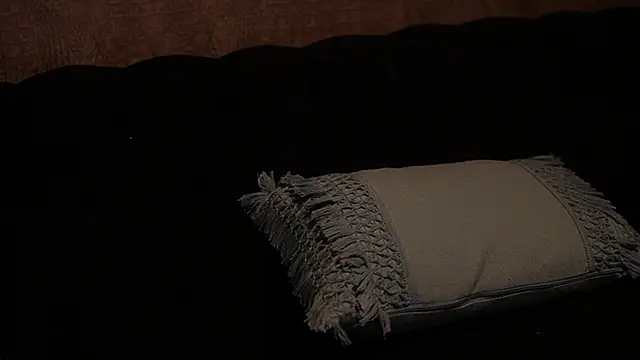 Snapshot of DaliaParis chatting on 04/02/26, 09:01 DaliaParis online show from 04/02/26, 09:01