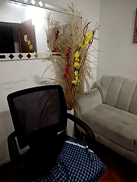 Snapshot of angel_rousse01 chatting on 03/27/26, 12:49 angel rousse01 online show from 03/27/26, 12:49