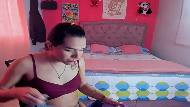 Sofia Hot Latina online show from 07/08/26, 10:03